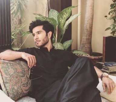 Feroze Khan is getting married at the end of this month, in Karachi!
