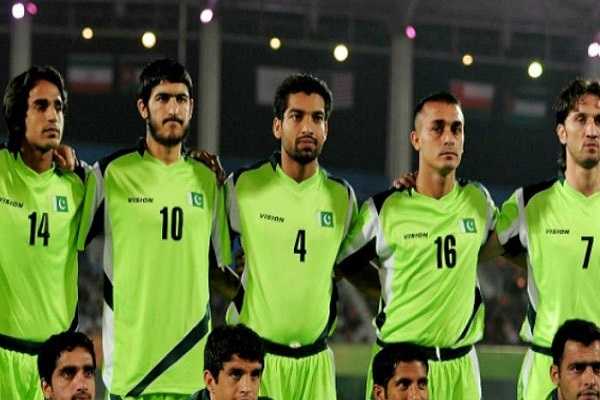 Pakistan football team start the Asian games with a 3-0 loss