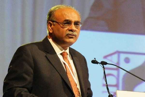 Amid speculation about his position, Najam Sethi offers to resign
