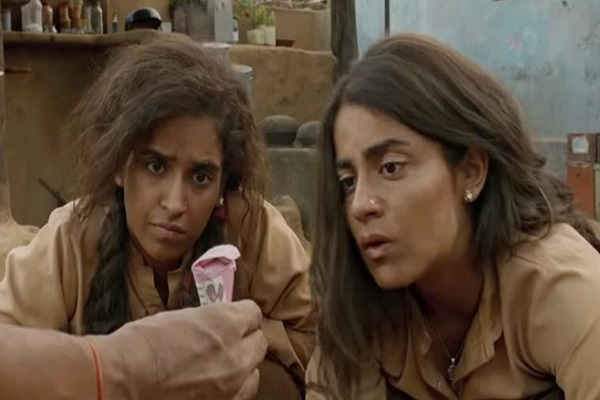 Pataakha Movie Review: The Love for hate