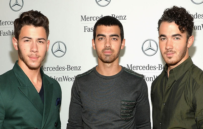 Jonas Brothers to reunite after six years?