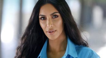 Kim Kardashian slammed for photoshopping Christmas card 2019