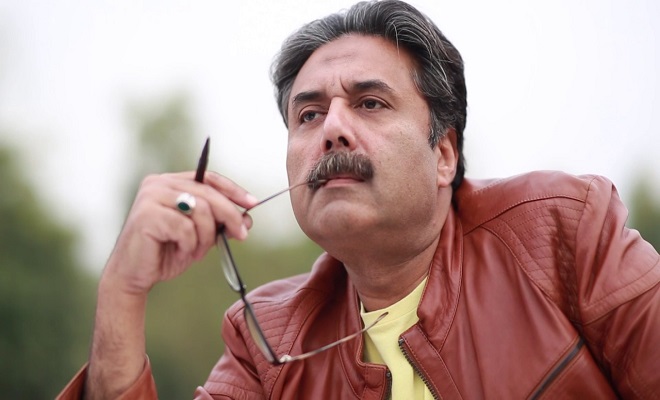 Aftab Iqbal Thinks Marriage Will Solve Your Mental Health Problems!