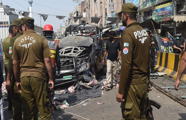 Blast outside Data Darbar Lahore leaves 9 dead, scores injured