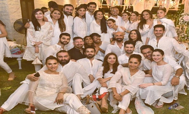 Nomi Ansari Just Hosted A Mega Aftaar Party Filled with Stars!