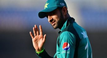 Shoaib Malik urges media and public to keep their families out of shaming the team