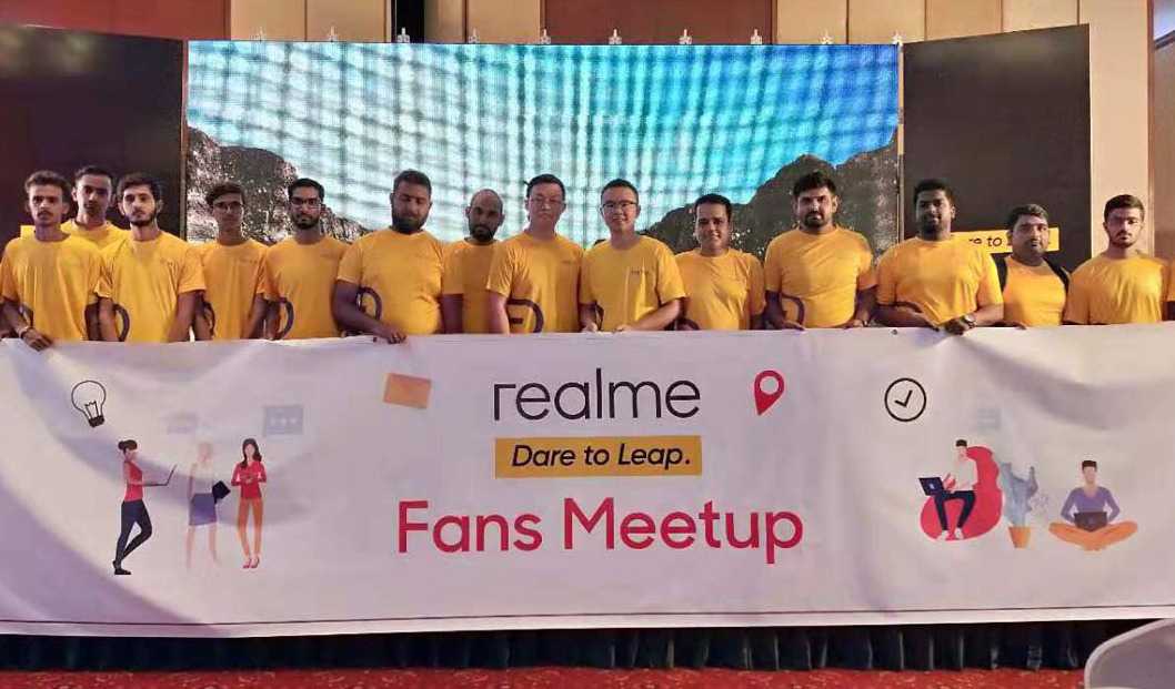 Realme powered by Oppo, the fastest growing smartphone brand in Pakistan, i...