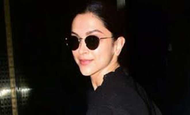 Deepika Padukone Complies with Law, Humbly Hands Over ID to Airport Security