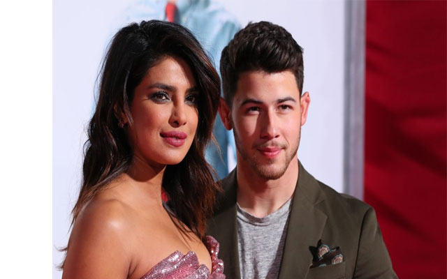 Priyanka Chopra and Nick Jonas’ couple dance at sunset is winning hearts