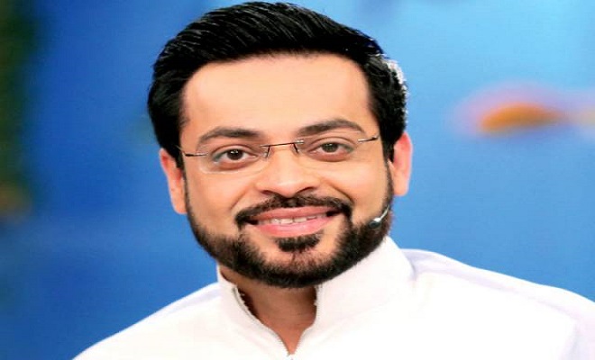 Aamir Liaquat Likely To Be In Trouble As PTI Considers Disciplinary Action