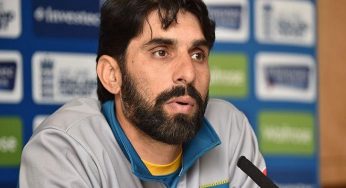 Media sharpen their knives as Misbah ul Haq ponders coaching offer