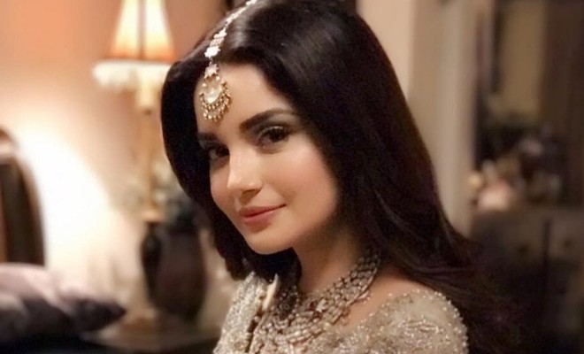 Armeena Rana Khan announces she's getting married and we're excited! -  Oyeyeah