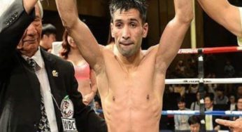 Boxer Mohammad Waseem knocks down his Filipino opponent in just 82 seconds