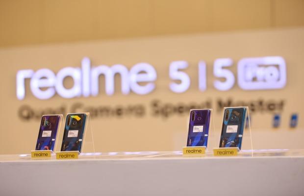 Realme unveils new 5 series in Falettis revealing mid-range killers