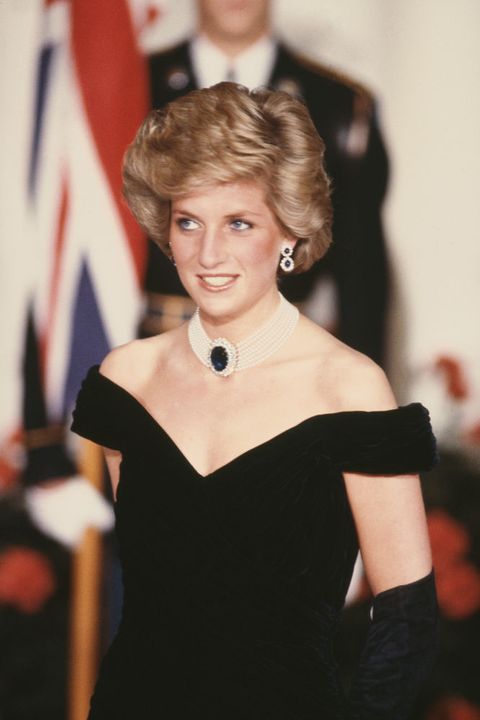 Princess Diana’s blue Velvet Gown is up for Sale - OyeYeah