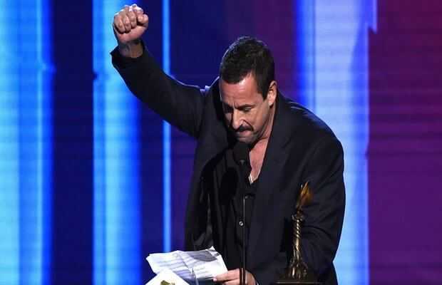 Adam Sandler Takes a Dig at Oscars While Accepting Another Award