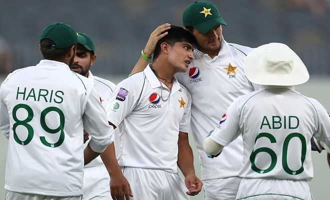Pakistan’s pace trio throttle Bangladesh