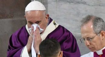 Pope Francis falls ill with apparent cold, canceled his official audiences