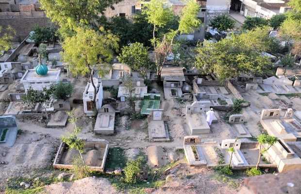 Karachi City govt. designates five graveyards for coronavirus affected bodies