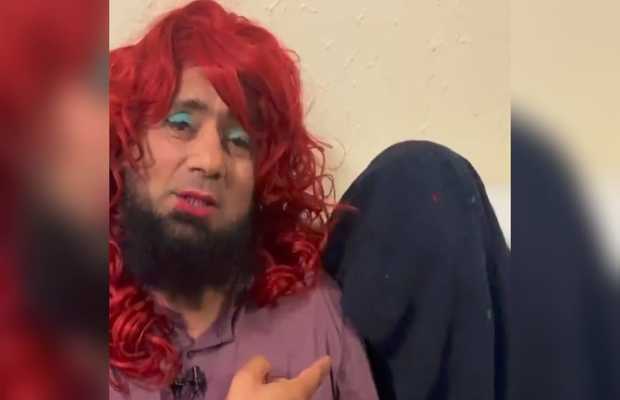 Saqlain Mushtaq Shares Adorable Quarantine Video with Daughter