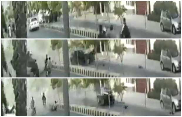 Karachi: Horrific car accident at Khayaban e Bahria DHA caught on camera