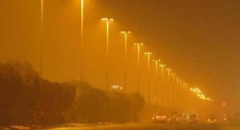 Heavy dust storm hits Karachi, leaving 3 dead and scores injured