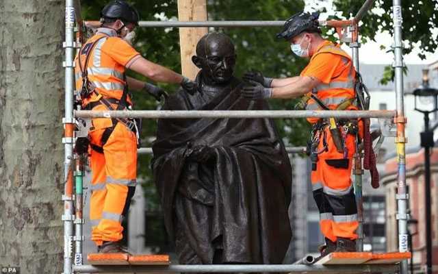 London: Authorities boarded up Gandhi’s monument amid protests by Black Lives Matter movement
