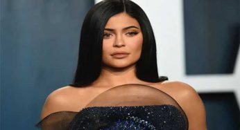 Kylie Jenner slammed for insufficient tip on lavish meal