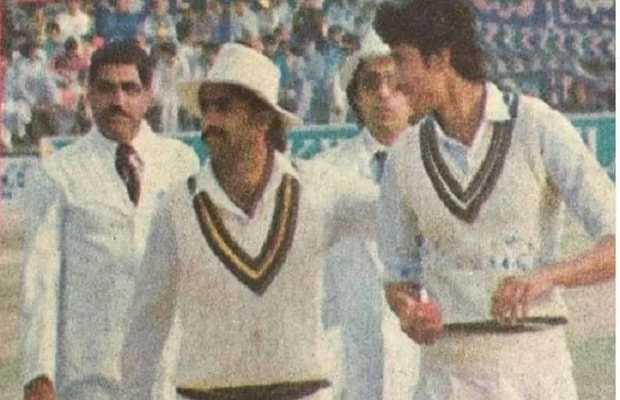 Wasim Akram pays tribute to Javed Miandad, shares throwback photo of his debut match
