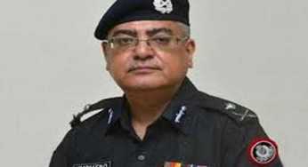 IG Sindh, several Senior Police officials seek leave after ‘Karachi Incident’