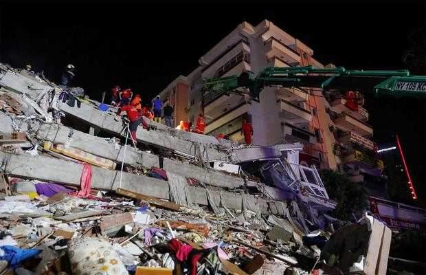 Rescue workers search for quake survivors in Izmir; Death toll rises to 28