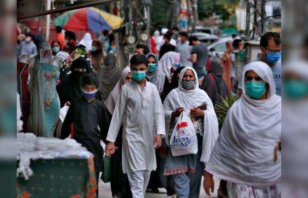 Pakistan Reports 87 Deaths, 3,179 New Coronavirus Cases During Last 24 Hours