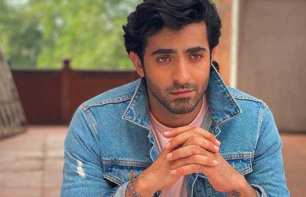 Sheheryar Munawar reveals he had tested positive for COVID-19 while reflecting on his year 2020 journey