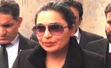 another controversy for Lollywood actress Meera