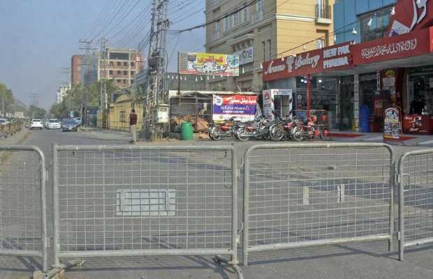 Lahore gets smart lockdown in 12 areas