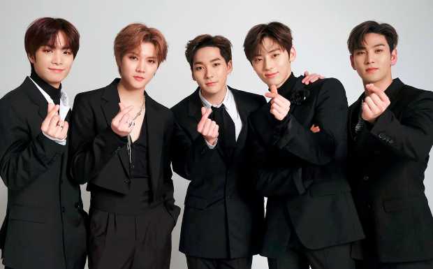 JR, Aron, Baekho, Minhyun, and Ren