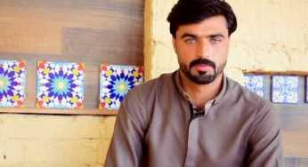 Pakistan’s internet sensation chaiwala Arshad Khan eyes cafe launch in the UK