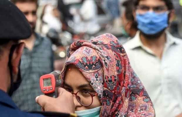 Pakistan reports 3,613 coronavirus cases and 57 deaths
