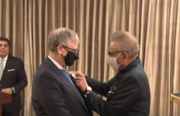 Bill Gates Conferred with Hilal-e-Pakistan