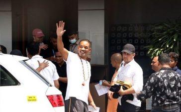 Will Smith arrives in India