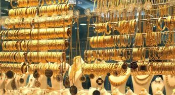 After US Dollar, Gold prices soar to a historic high in Pakistan