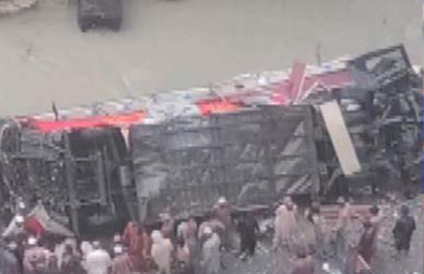 20 killed as Quetta-bound bus plunges into ravine in Baluchistan