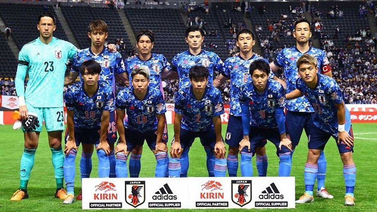 Japan team photo
