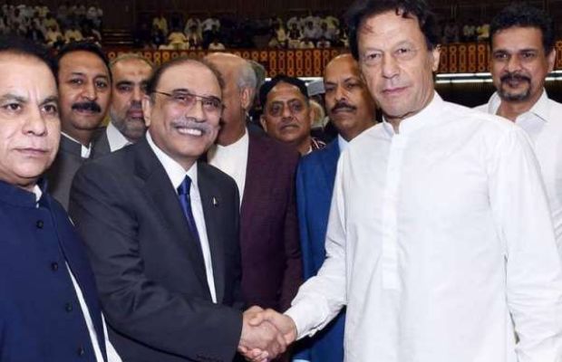 Imran Khan and Zardari - File Photo
