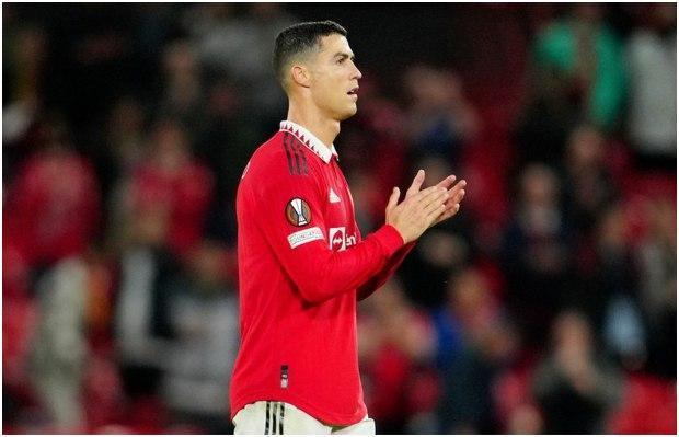 Ronaldo Leaves Manchester United by Mutual Agreement With Immediate Effect