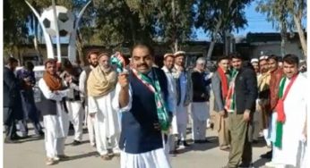 Watch PTI leader in Hangu hitting reporter with a flying kick in anger