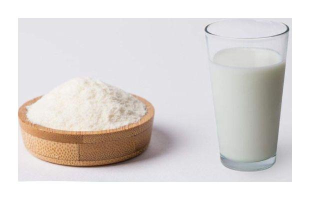 Milk and flour prices once again increased in Karachi