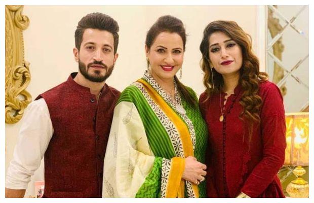 Saba Faisal brings family feud to social media, disses son and daughter-in-law