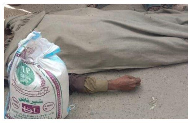 Subsidised flour bag costs a man his life in Mirpurkhas