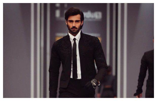 Model Hasnain Lehri escapes fatal car accident in Italy